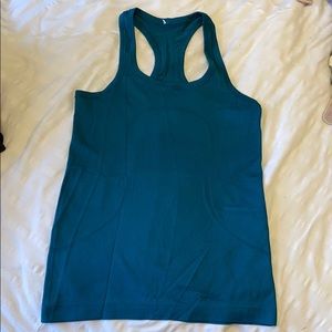 Lululemon swift stride tank